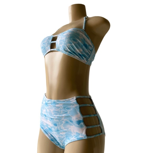 Cupshe Bikini 👙 - Picture 8 of 16